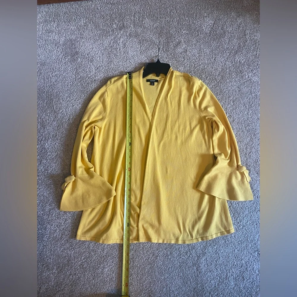 Alfani Women's Vibrant Yellow Cardigan - Picture 6 of 7